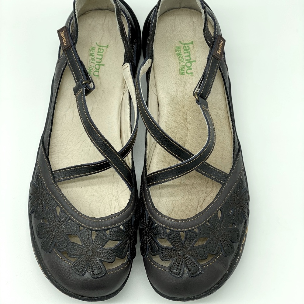 Jambu Blossom Encore size 9.5